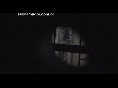 ❤️ Blondie dirakam video secara rahsia oleh intip kawasan kejiranan yang tersembunyi di sebalik batu bata kosong Video lucah pada kami ms.risegame.top ️❤